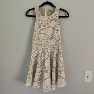 Papaya Juniors White Lace Dress Size Small
